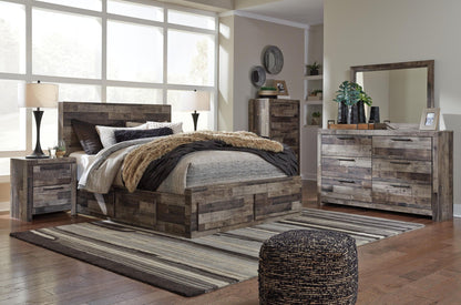 Derekson - Panel Bed