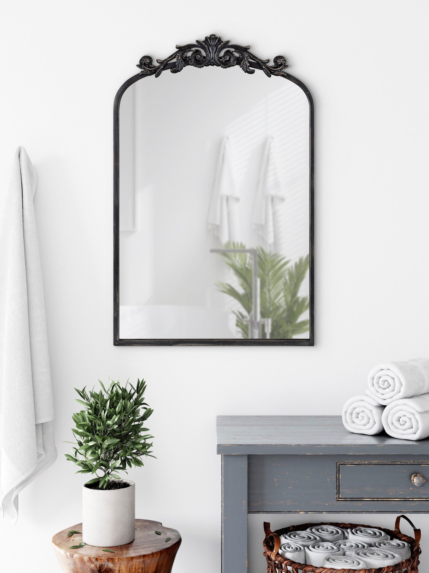 Arendahl Traditional Arch Mirror